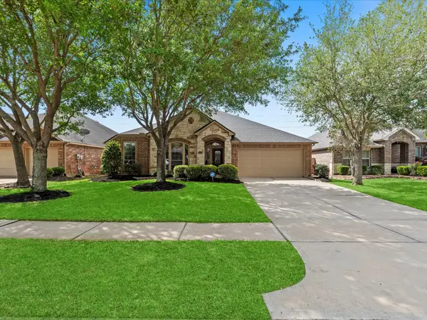 28415 Kinglet Pines Drive, Katy, TX 77494