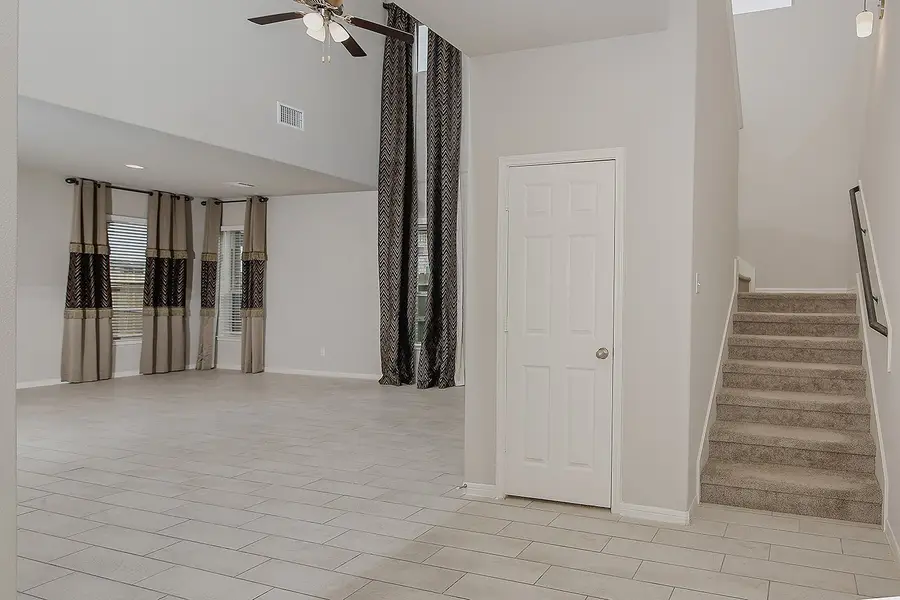 12303 Sterling Oak Drive, Houston, TX 77044 - Image #3