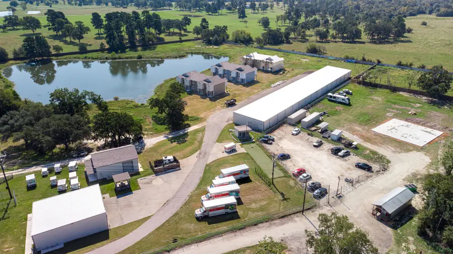1735 State Highway 75 N, Huntsville, TX 77320 - #2