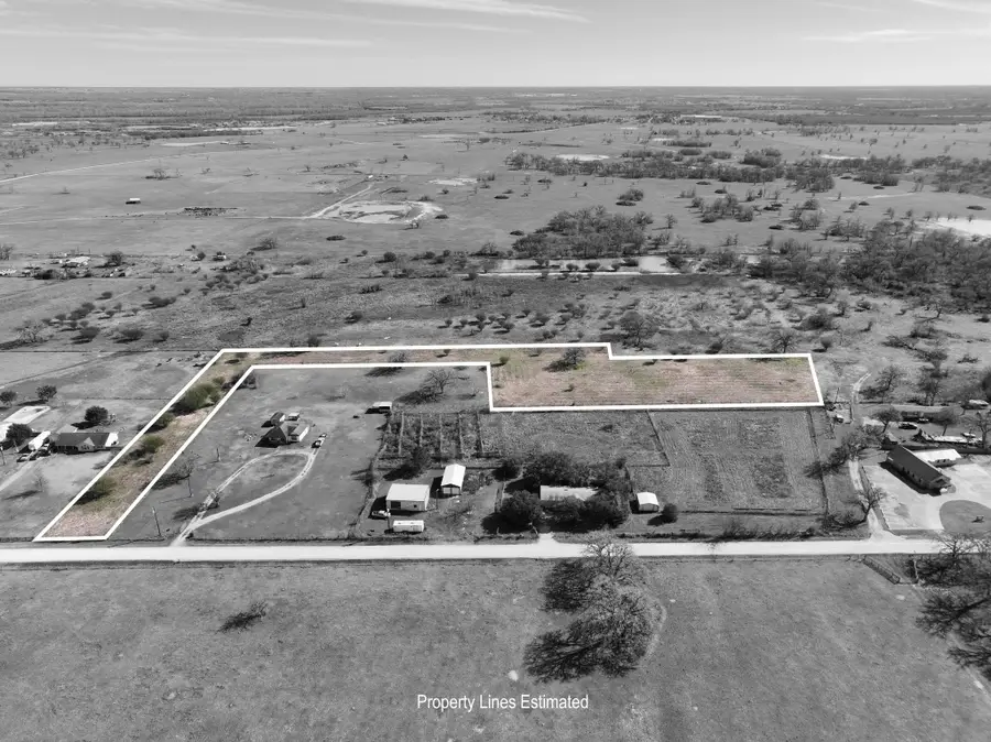 000 Newsom Road, Bellville, TX 77418 - #2