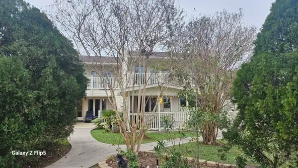 4309C Young Street, Pasadena, TX 77504