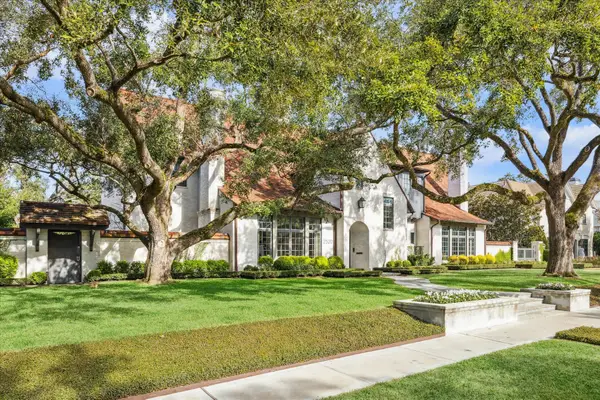 2520 Del Monte Drive, Houston, TX 77019