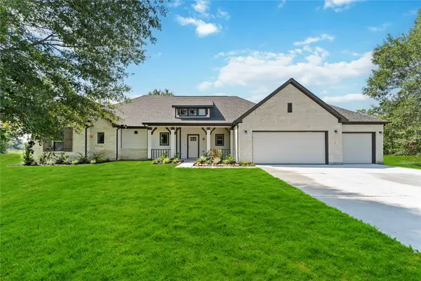 701 Barton Place Drive, Tarkington, TX 77327