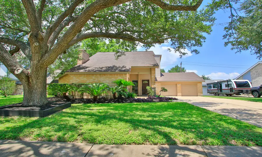 407 Hedgecroft Drive, El Lago, TX 77586 - #2