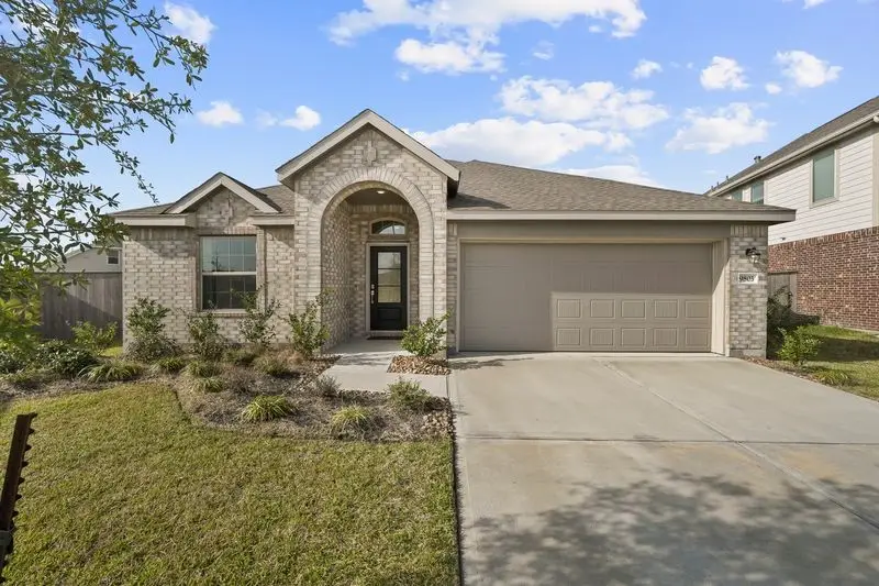 9803 Keystone Meadow Place, Baytown, TX 77521 - #2