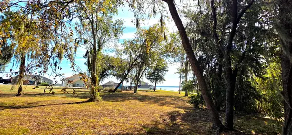 131 Legacy Boulevard, Point Blank, TX 77364