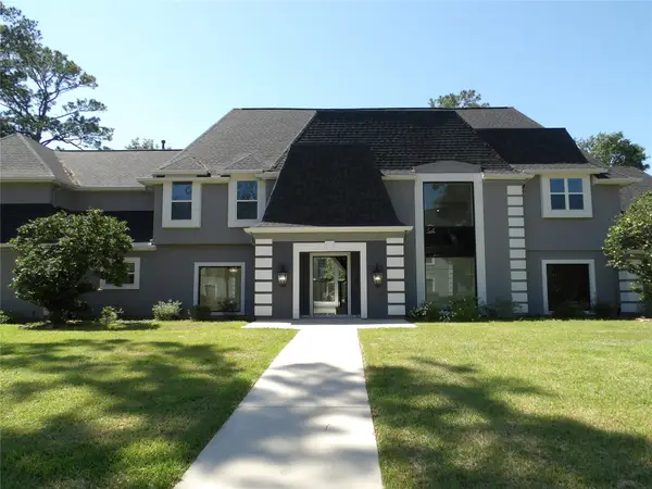 5623 Theall Road, Houston, TX 77066
