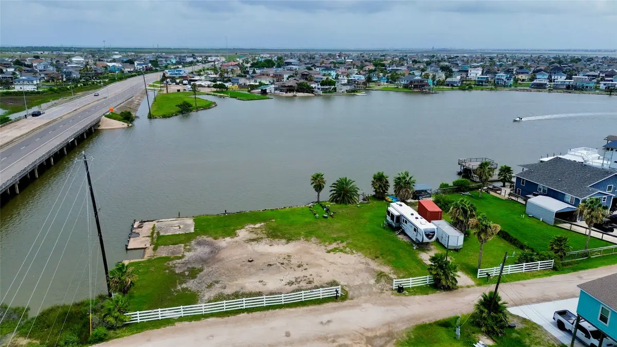 Tract 56-1, Lots 20 & 21 La France Drive, Hitchcock, TX 77563 - #1