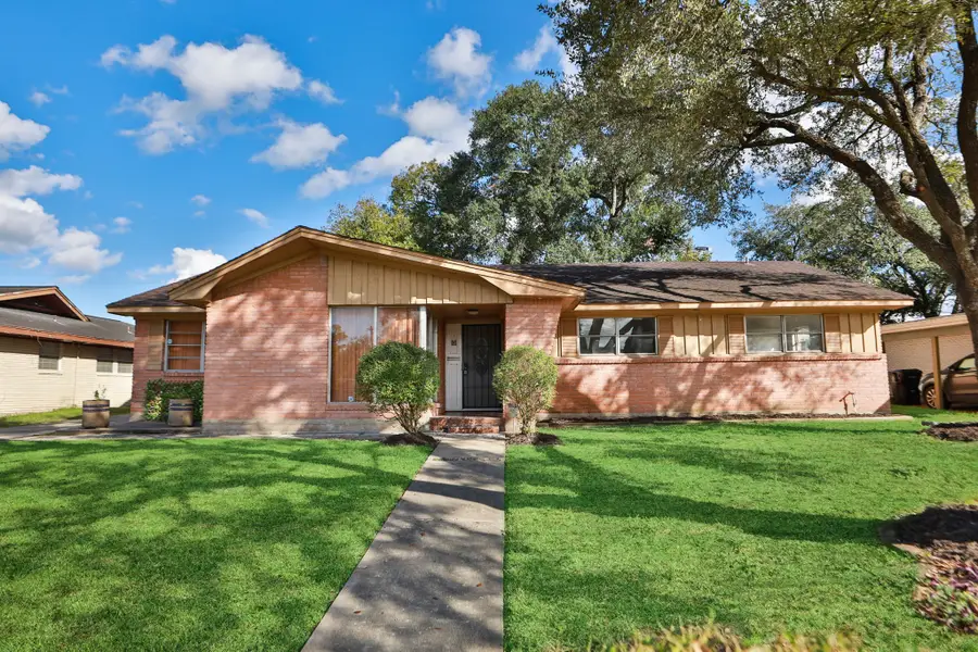 8235 Dover Street, Houston, TX 77061 - Image #3