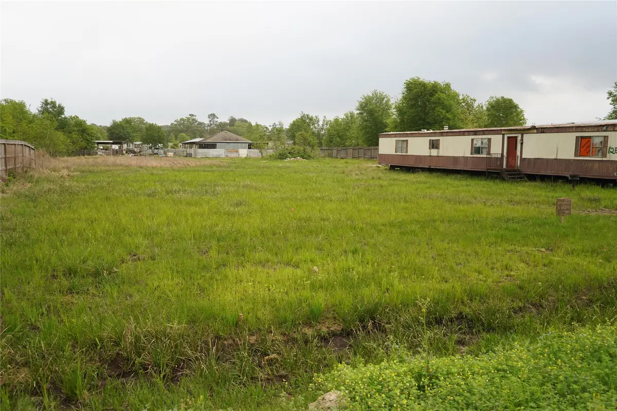 125 County Road 3552 Road, Cleveland, TX 77327 - Image #1