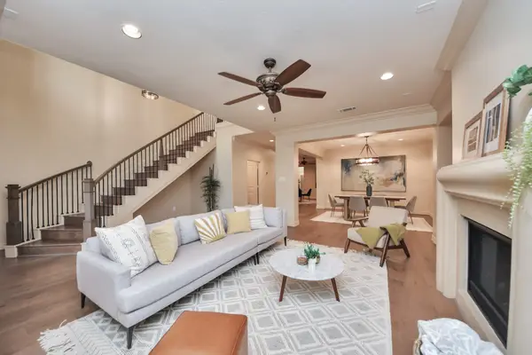 13618 Teal Bluff Lane, Houston, TX 77077