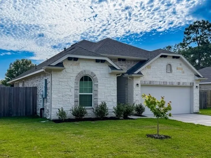 439 S Amherst Drive, West Columbia, TX 77486 - #3
