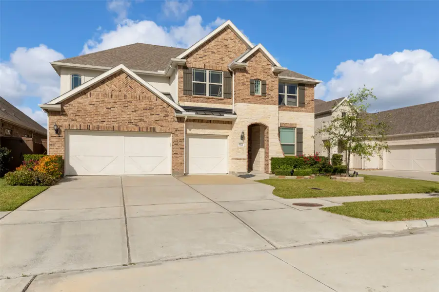 922 Shumard Street, Webster, TX 77598 - #2