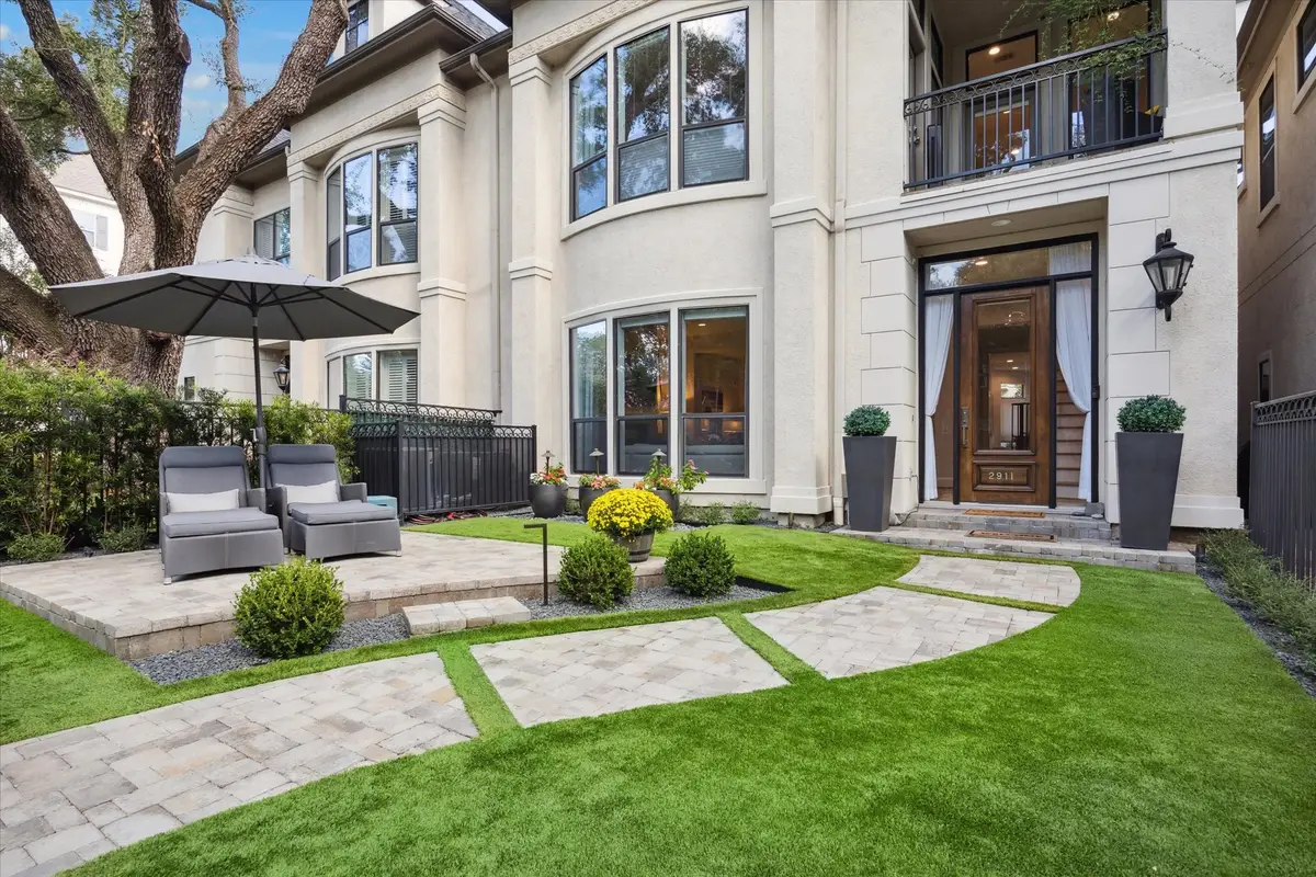 2911 Mid Lane, Houston, TX 77027 - Image #1