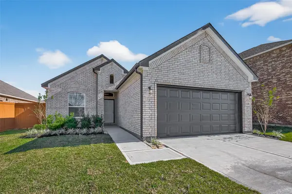 2220 Manila Lane, Texas City, TX 77568