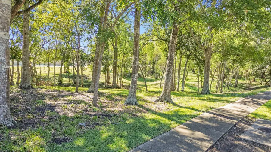 11223 English Rose Trail, Missouri City, TX 77459 - Image #2