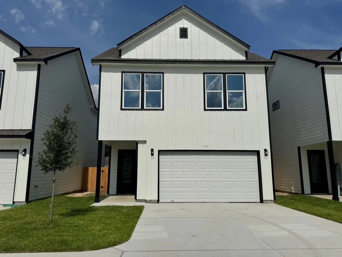 1306 Duff Lane, Houston, TX 77022 - #1