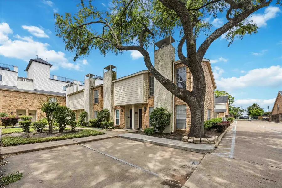 6201 Beverlyhill Street #30, Houston, TX 77057 - #2