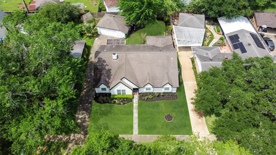 5946 Valkeith Drive, Houston, TX 77096 - #2