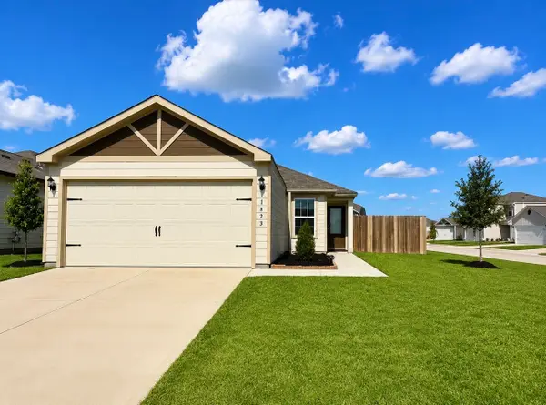 11423 Prairie Walk Drive, Houston, TX 77048
