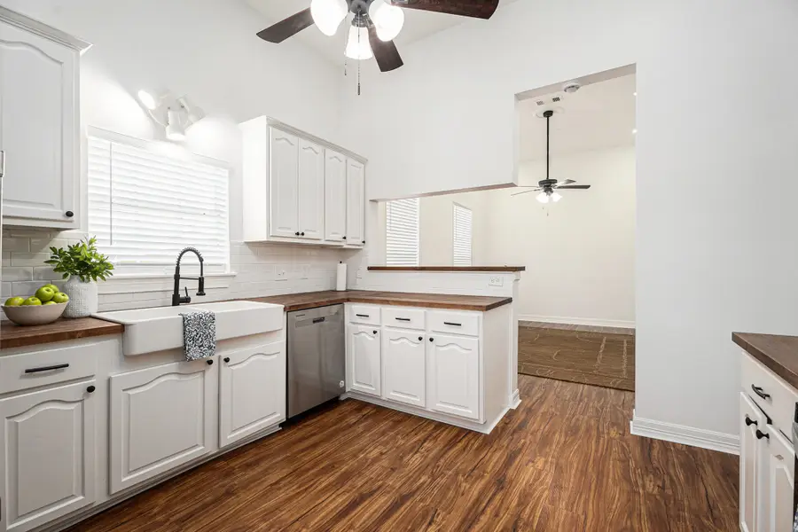 3515 Winnie Street, Galveston, TX 77550 - #2