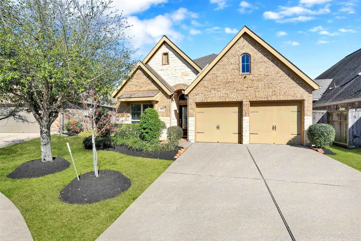 2107 Cinnamon Teal Circle, Brookshire, TX 77423 - #1