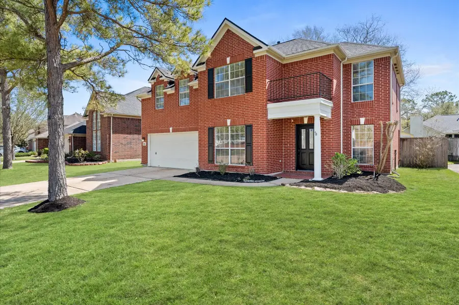 6506 Knoll Park Drive, Sugar Land, TX 77479 - Image #2