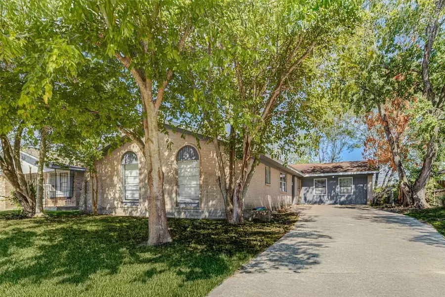 3918 Dalmatian Drive, Houston, TX 77045 - Image #2