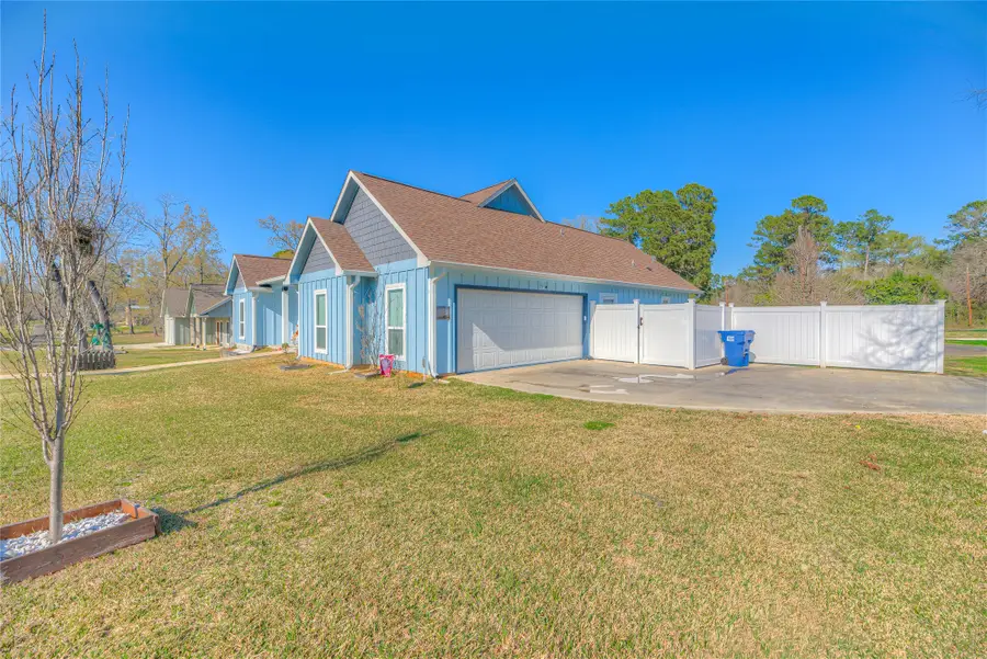 276 Resort Drive, Livingston, TX 77351 - #3