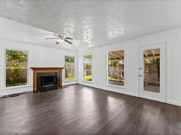 7850 Hillbarn Drive, Houston, TX 77040