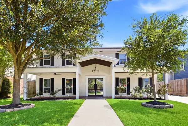 4810 Bayou Vista Drive, Houston, TX 77091