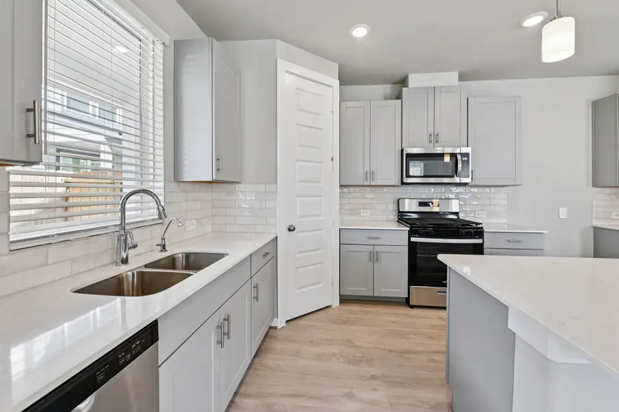 3221 Quiet Sunset Drive, Houston, TX 77080 - #2