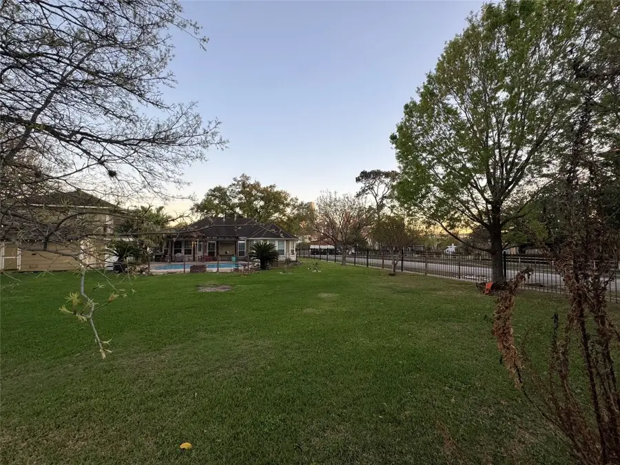 303 Bishop Street, Houston, TX 77009 - #2