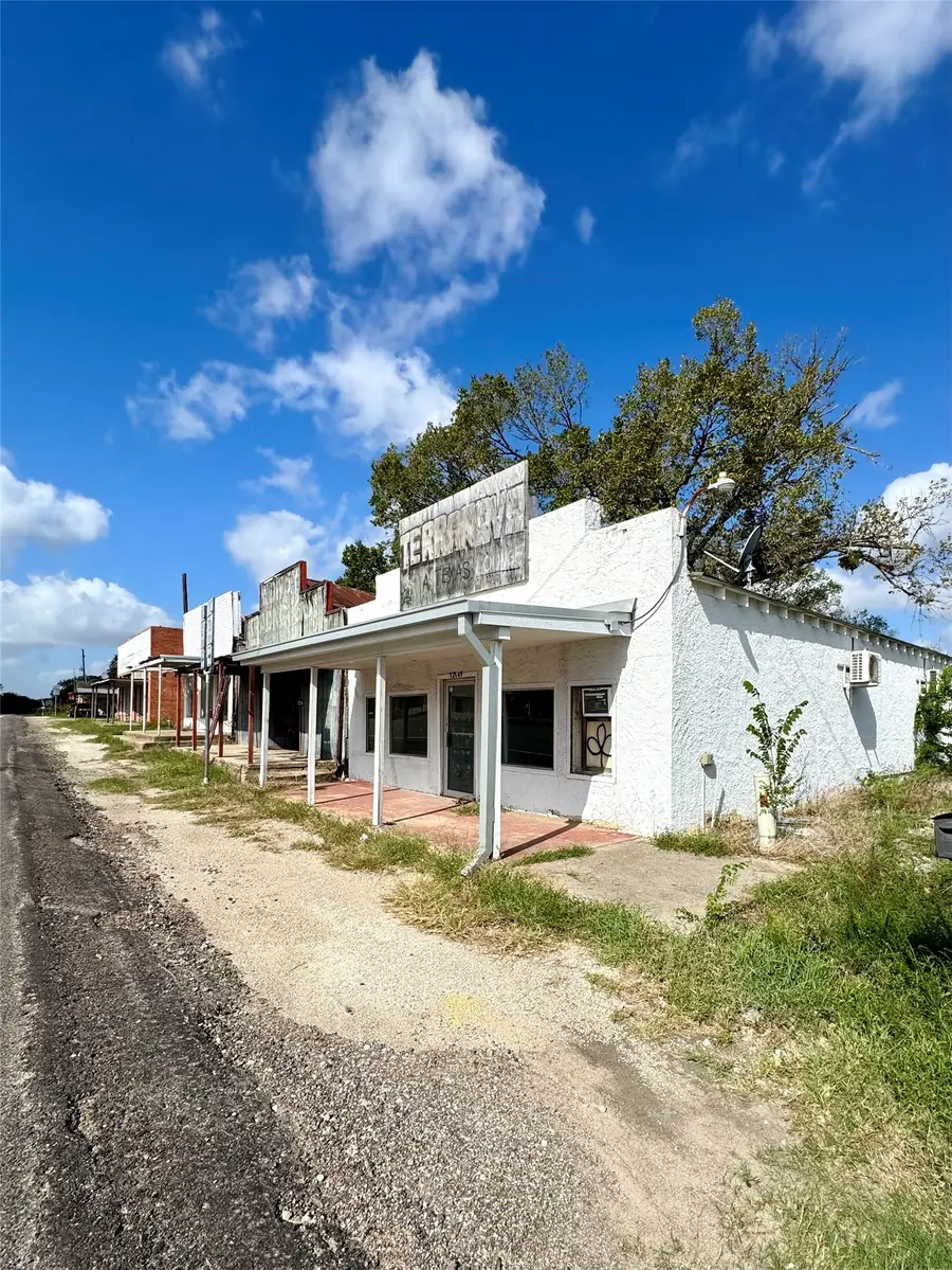 12149 State Highway 21 E, Midway, TX 75852 - #3