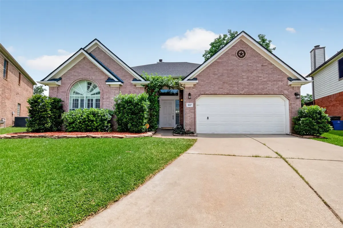 9507 Bending Willow Lane, Houston, TX 77064 - #1