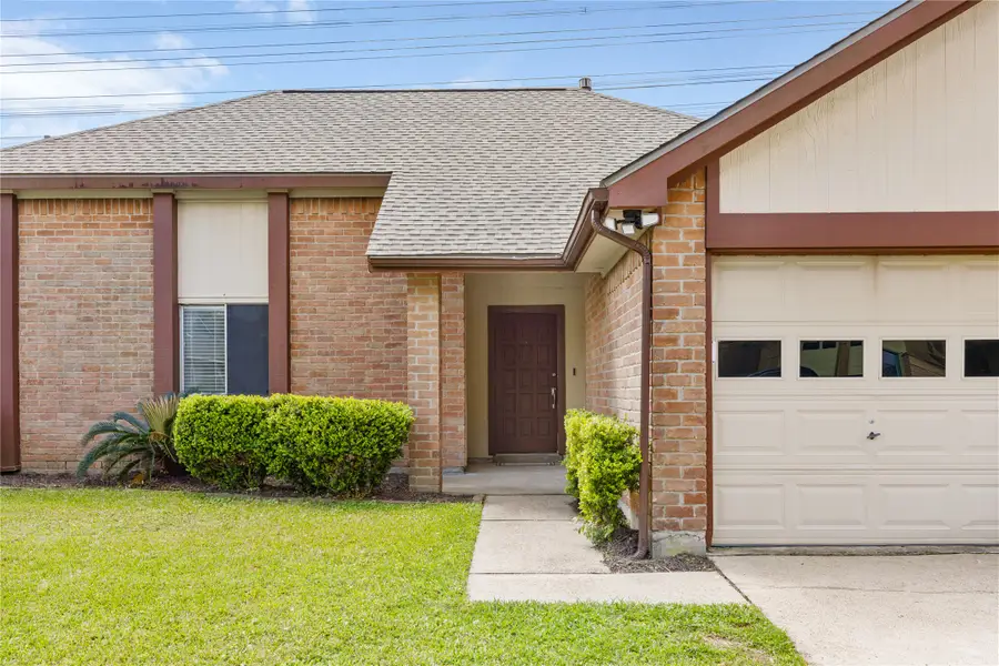 1818 Wildwood Drive, Deer Park, TX 77536 - #3