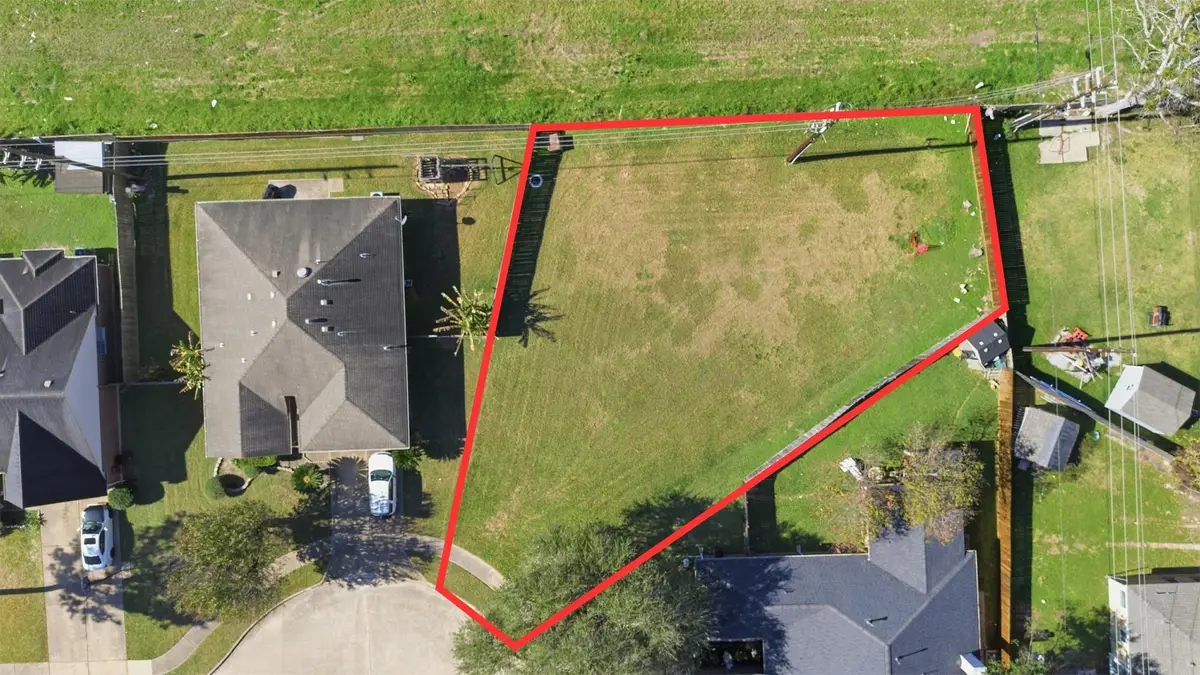 7702 Londres Drive, Houston, TX 77083 - Image #1