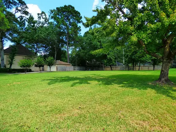 3502 Fawn Creek Drive, Houston, TX 77339