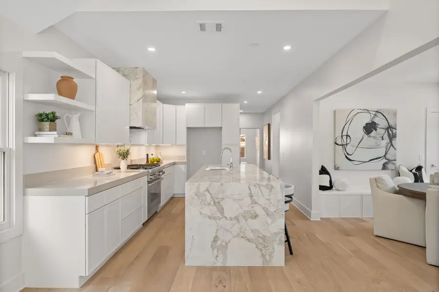 1011 W Cottage Street, Houston, TX 77009 - #2