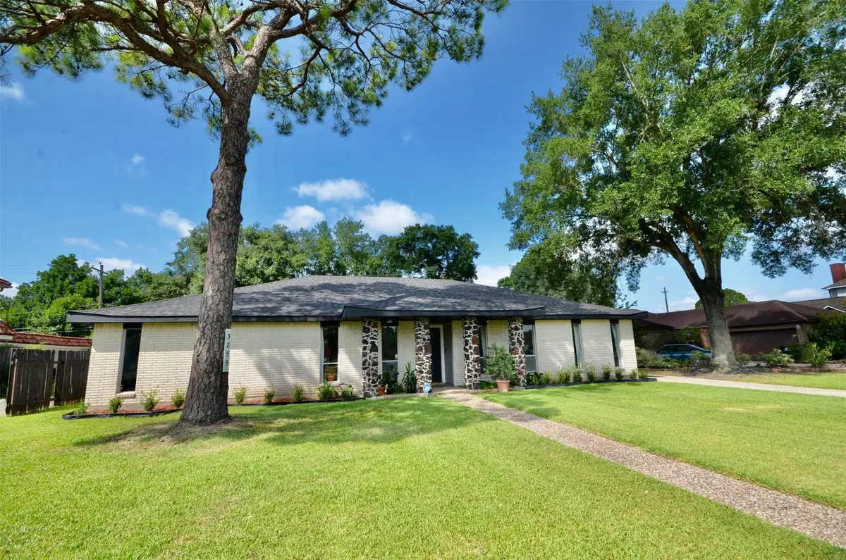 5855 S Braeswood Boulevard Sw, Houston, TX 77096 - #1