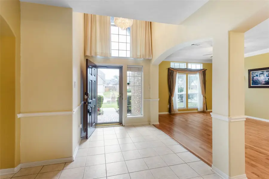 4907 Elmwood Court, Baytown, TX 77521 - Image #3