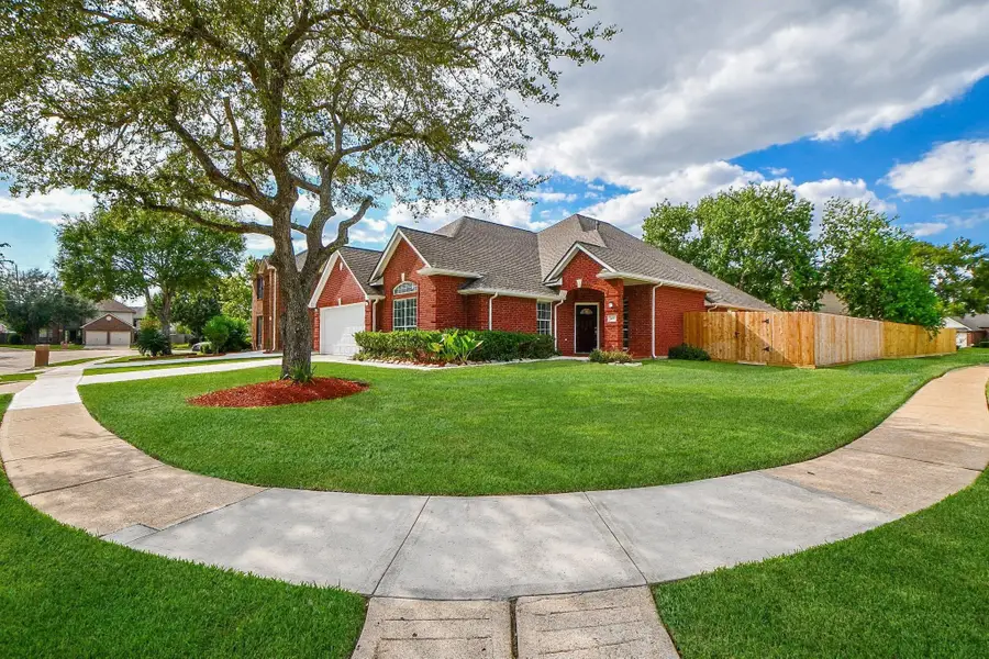 802 Childers Court, Stafford, TX 77477 - #2