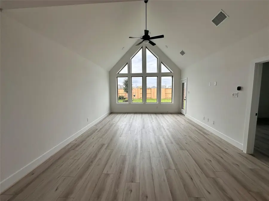 5215 Murillo Drive, Iowa Colony, TX 77583 - Image #3