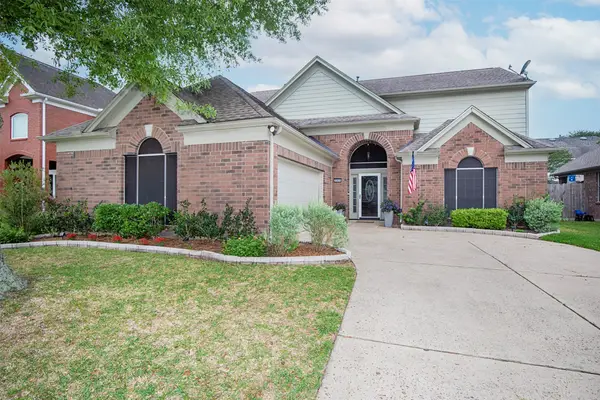 2904 Julie Ann Drive, Pearland, TX 77584