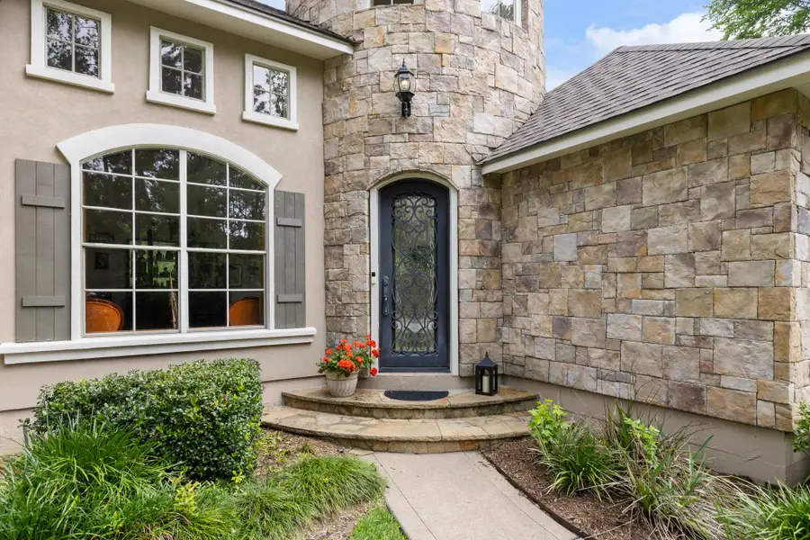 107 E Mirror Ridge Circle, The Woodlands, TX 77382 - #3