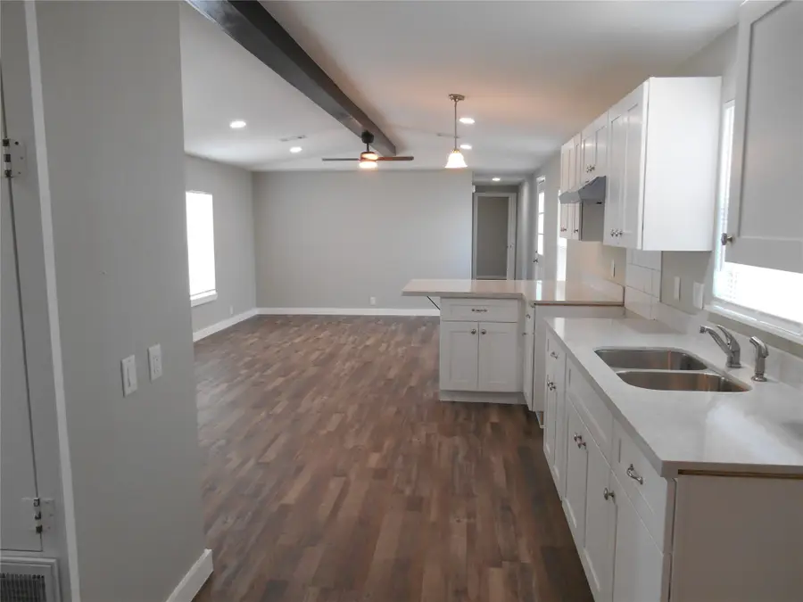 527 Cindy Lane, Prairie View, TX 77445 - #3