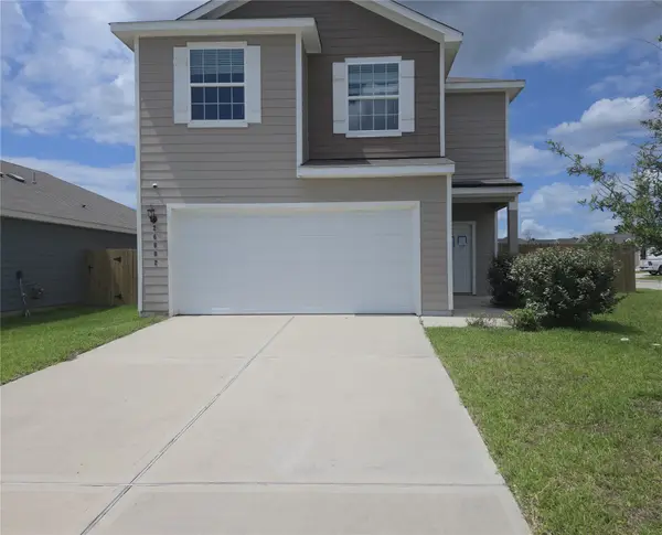 26602 Ezemily Drive, Magnolia, TX 77355