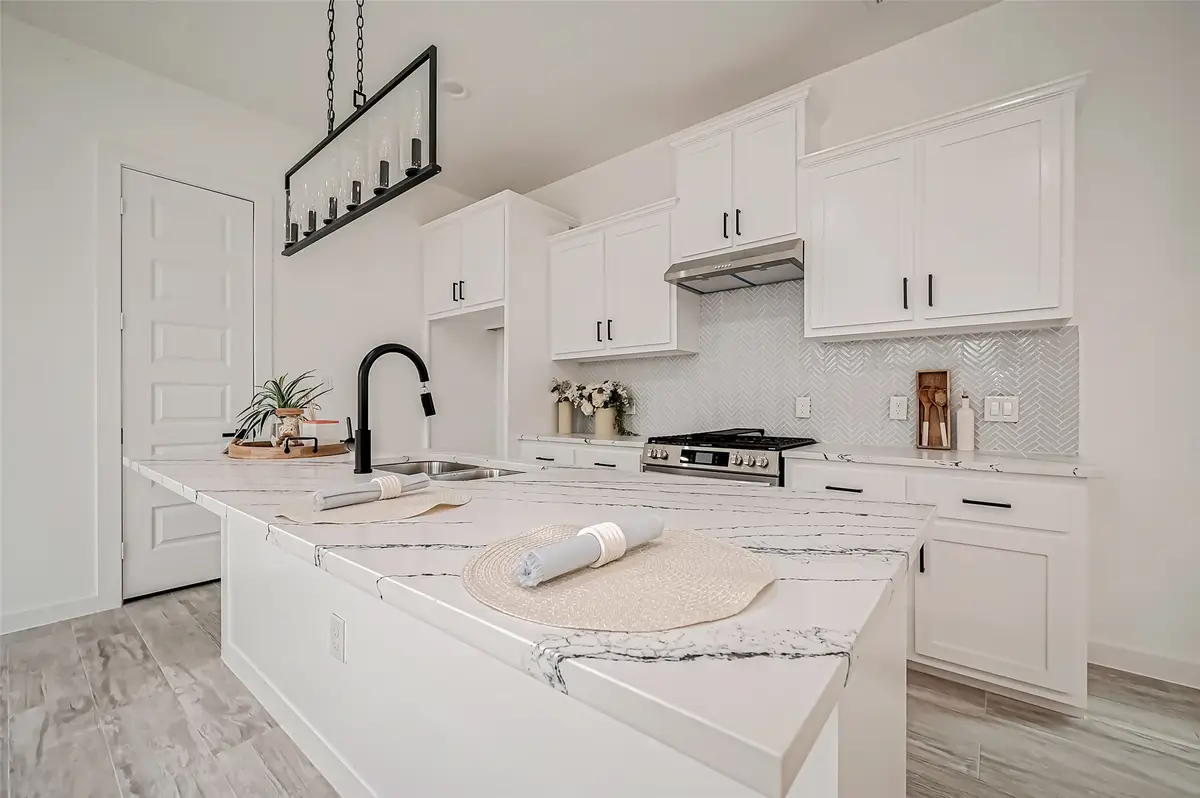 9418 Madera Road, Houston, TX 77078 - Image #1