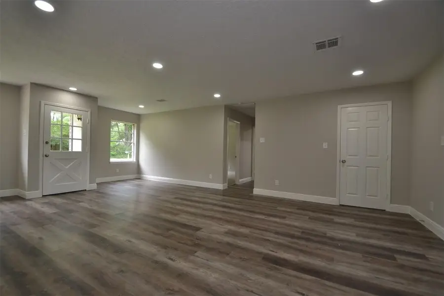 731 James Street, Tomball, TX 77375 - #3