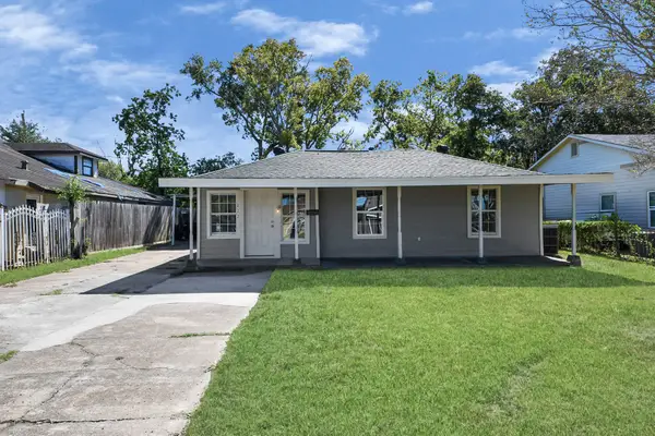 1222 Bernard Street, Pasadena, TX 77506